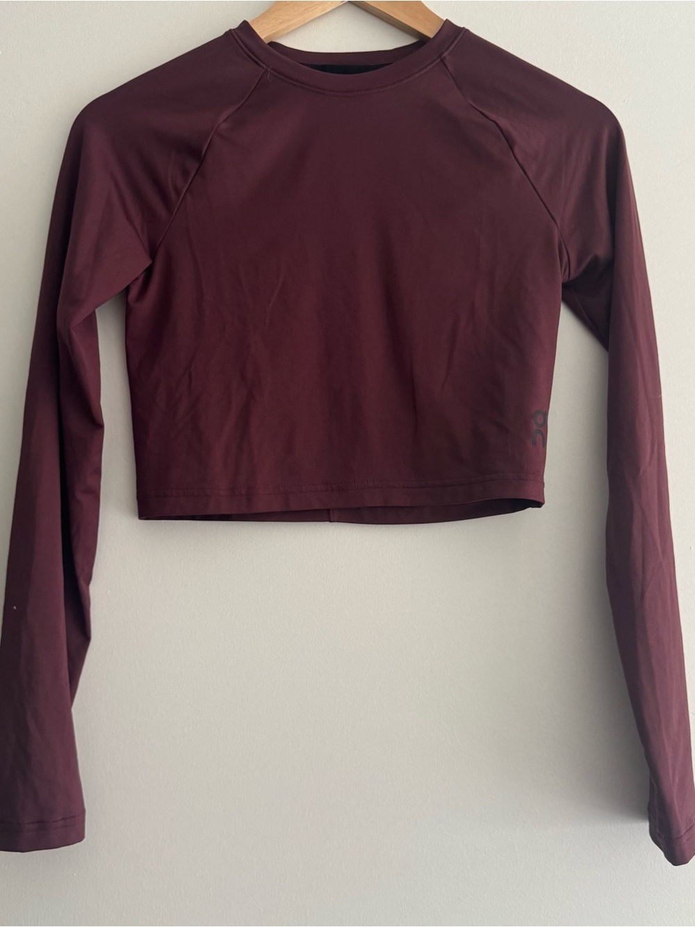 On Long Sleeve Crop Top